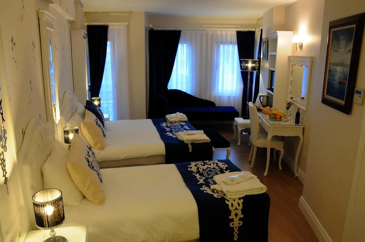Sarnic Premier Hotel&SPA Istanbul 4*,